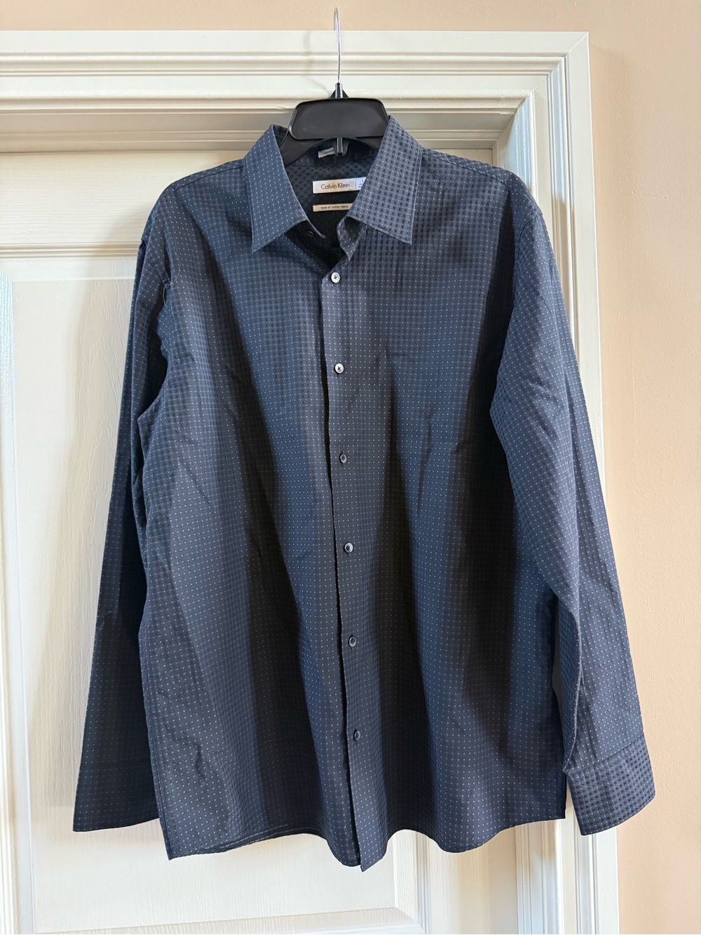 Calvin Klein Men's Gray Black Shirt Button Down Long Sleeve Large 100% Cotton